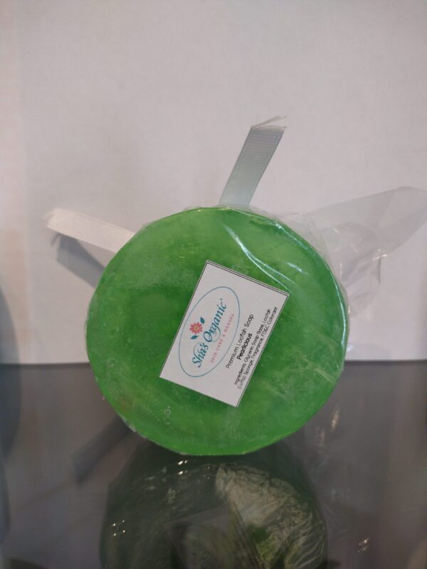 Pearlicious Loofah Soap